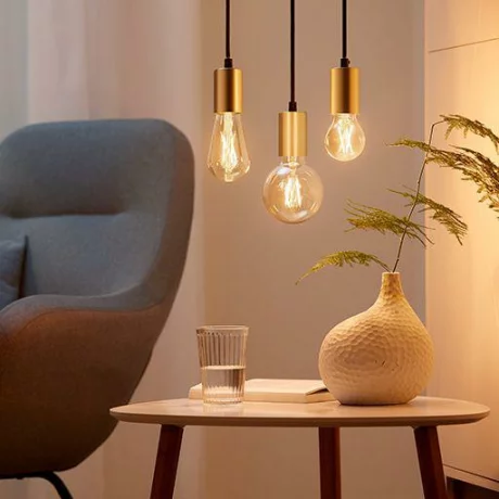 BEC LED Philips, soclu E27, putere 6.7W, forma clasic, lumina toate nuantele de alb, alimentare 220 - 240 V, &quot;000008718699787219&quot; (timbru verde 0.45 lei)