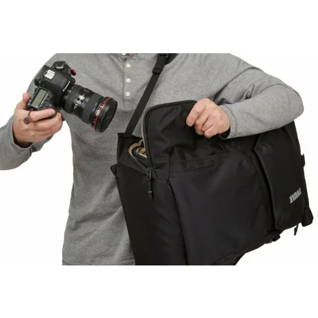 RUCSAC pt. camera DSLR COVERT, NB, THULE, Rolltop, buzunar frontal x 2 | buzunar intern | buzunar lateral | buzunar dorsal, 32L, black, &quot;TCDK232 BLACK&quot;/3203908