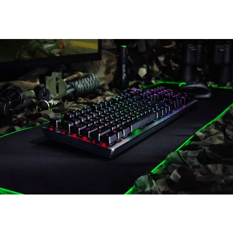 TASTATURA RAZER - gaming, &quot;Huntsman&quot;, cu fir, 107 taste, format standard , mecanica, switch RAZER Opto-Mechanical, USB, negru, &quot;RZ03-02520100-R3M1&quot; (include TV 0.75 lei)